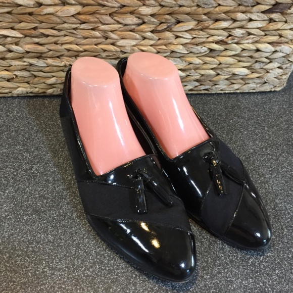 Giorgio Brutini Black Patent Flats - Picture 3 of 16